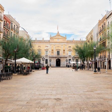 Apartamento En Plaza Sedassos Centro Historico Tarragona Exterior photo