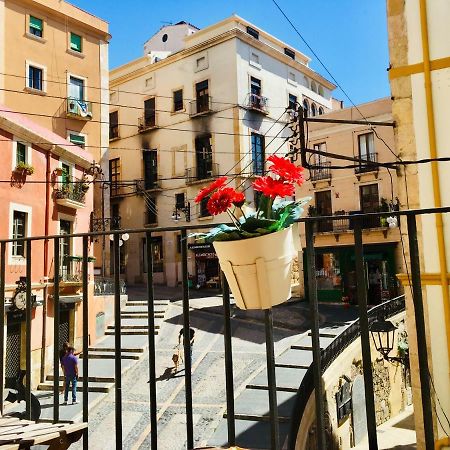 Apartamento En Plaza Sedassos Centro Historico Tarragona Exterior photo