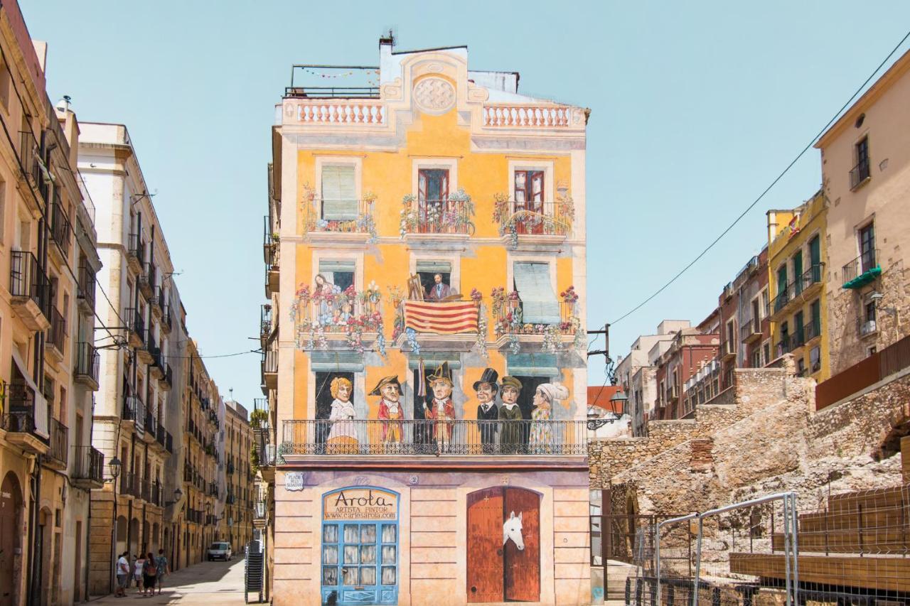 Apartamento En Plaza Sedassos Centro Historico Tarragona Exterior photo